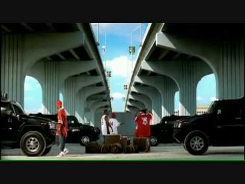 Juelz Santana in a Gucci Shiny Jacket at The BET Awards YouTube Preview Image